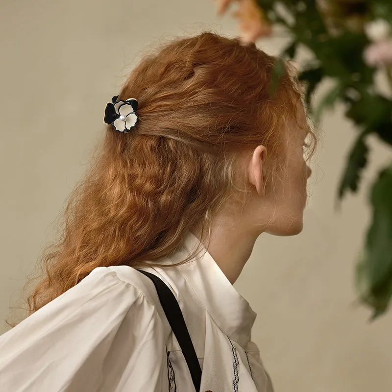 Isabella Mini Hair Claw