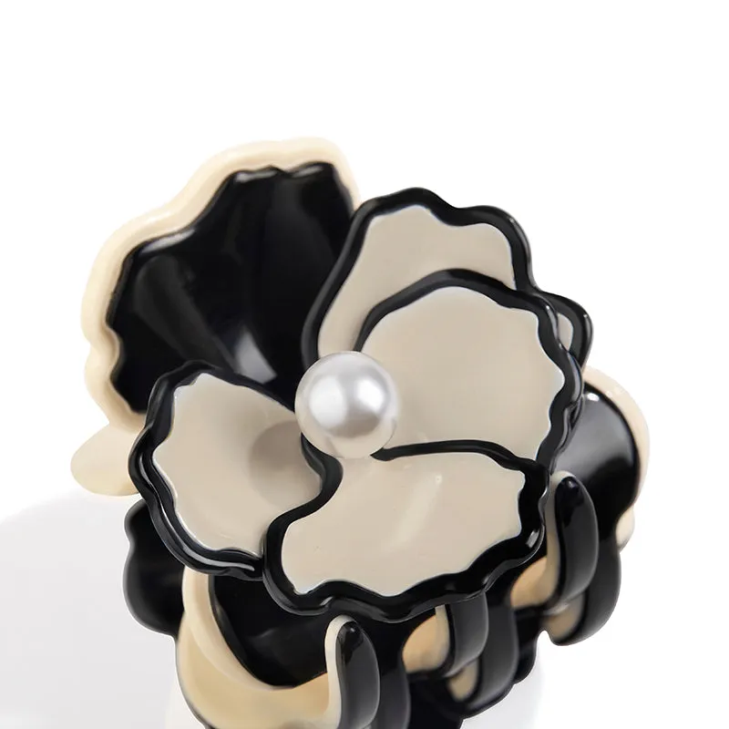 Isabella Mini Hair Claw