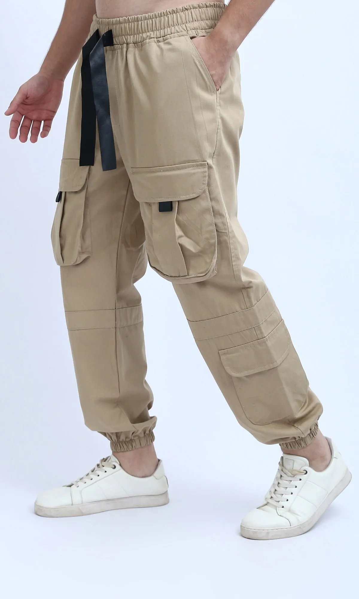 O191958 - Solid Black Cargo With Black Drawstring